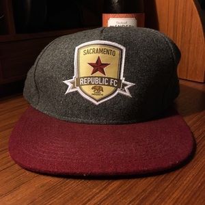 Sac Republic FC hat.